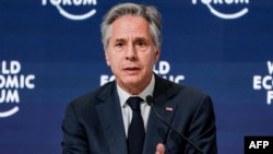 Блінкен вже тричі приїжджав до України 