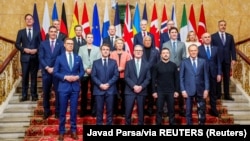 Samit evropskih lidera u Londonu na kojem je razgovoarao i evropskoj bezbednosti i Ukrajini, 2. mart 2025.