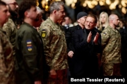 Украинские военные на Каннском кинофестивале 16 мая 2025 года