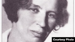 Елена Усиевич. Фрагмент фотографии.