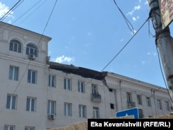 ეს შენობის ის ნაწილია, რომელიც ჩამოინგრა.