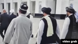 Ҳайати Толибон дар Душанбе бо рӯҳониёни тоҷик мулоқот кард.