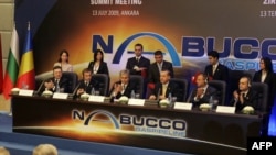 Туреччина - Під час церемонії підписання договору про газопровід «Набукко» в Анкарі, 13 липня 2009 р.
