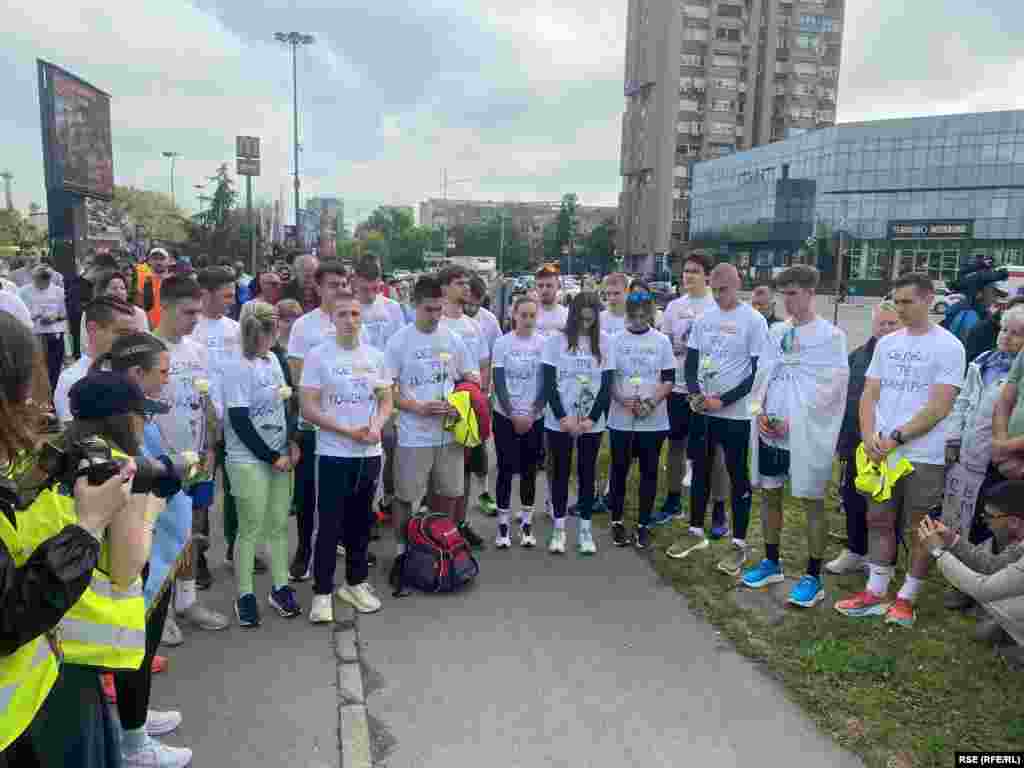 Studenti su na mestu tragedije u Novom Sadu održali i 16 minuta tišine, 25. april 2025.