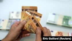 Ухвалений закон вступить в силу 5 серпня