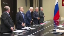 От Путина требуют мобилизацию?  От Путина требуют мобилизацию?