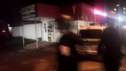 В Москве прохожих обстреляли из окна В Москве прохожих обстреляли из окна