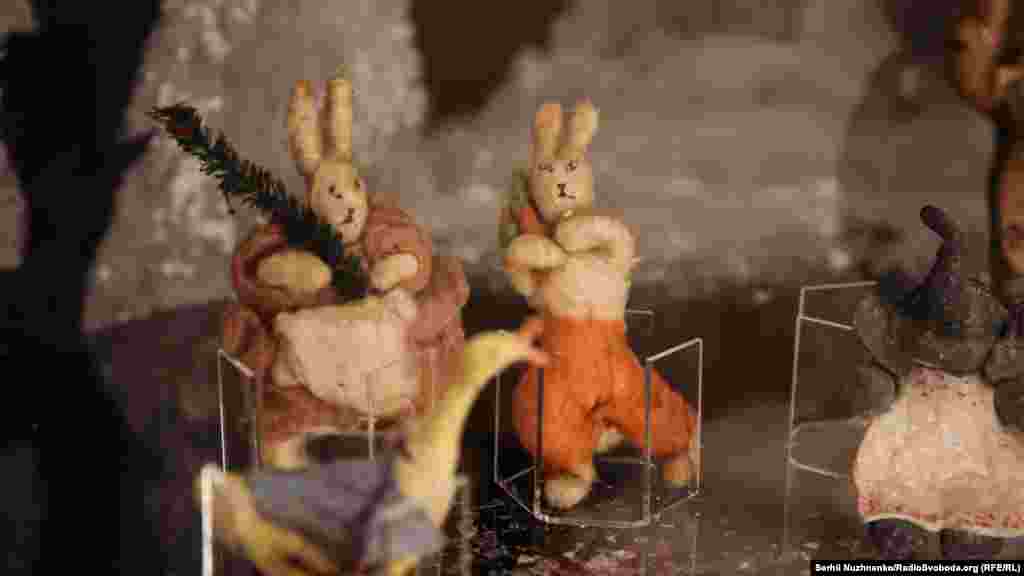 Такие выставки проводят каждый год – это уже 12. Она продолжится до конца января