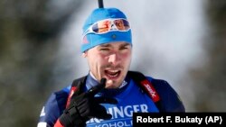 Серед тих, кого прагнуть допитати правоохоронці, є лідер збірної Росії Антон Шипулін (на фото)