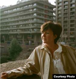 ოლივია ლეინგი