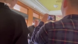 «Треба обговорити, як ми йдемо в майбутнє» – Сергій Шефір прибув у трускавецький «Ріксос» (відео) «Треба обговорити, як ми йдемо в майбутнє» – Сергій Шефір прибув у трускавецький «Ріксос» (відео)