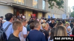 Protest ispred Pete beogradske gimnazije, 27. avgust 2025.