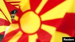 Dimitrov je za Fajnenšel tajms rekao da bi ulazak Makedonije u NATO mogao da utiče na smrivanje tenzija u regionu