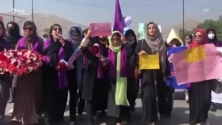 «Талібан» розігнав протест жінок у Кабулі (відео) «Талібан» розігнав протест жінок у Кабулі (відео)