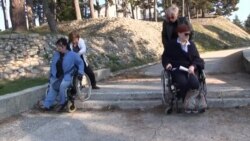 Ni u crkvu, ni u bolnicu