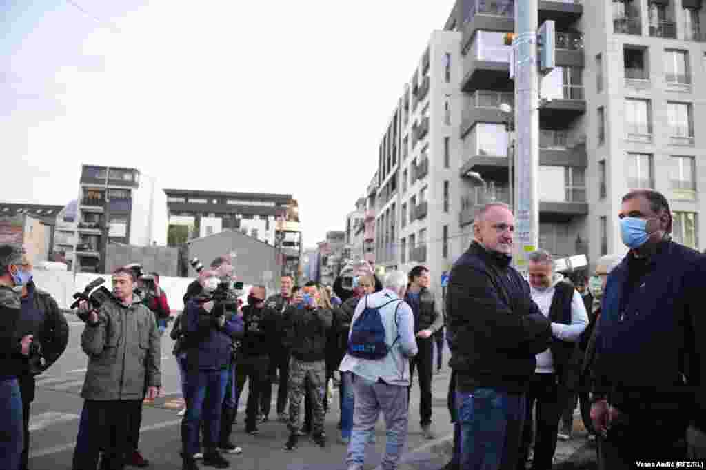 Dragan Đilas desno na fotografiji