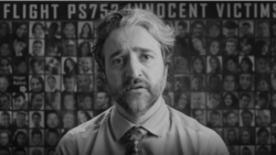 روایت تکاندهندهٔ حامد اسماعیلیون از پروازی که هرشب سرنگون میشود روایت تکاندهندهٔ حامد اسماعیلیون از پروازی که هرشب سرنگون میشود