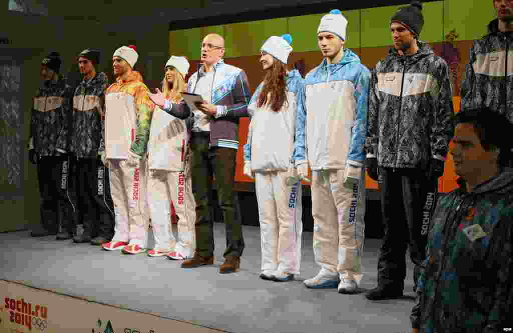 Офіційна форма для тих, хто братиме участь у передачі Олімпійського вогню в Сочі