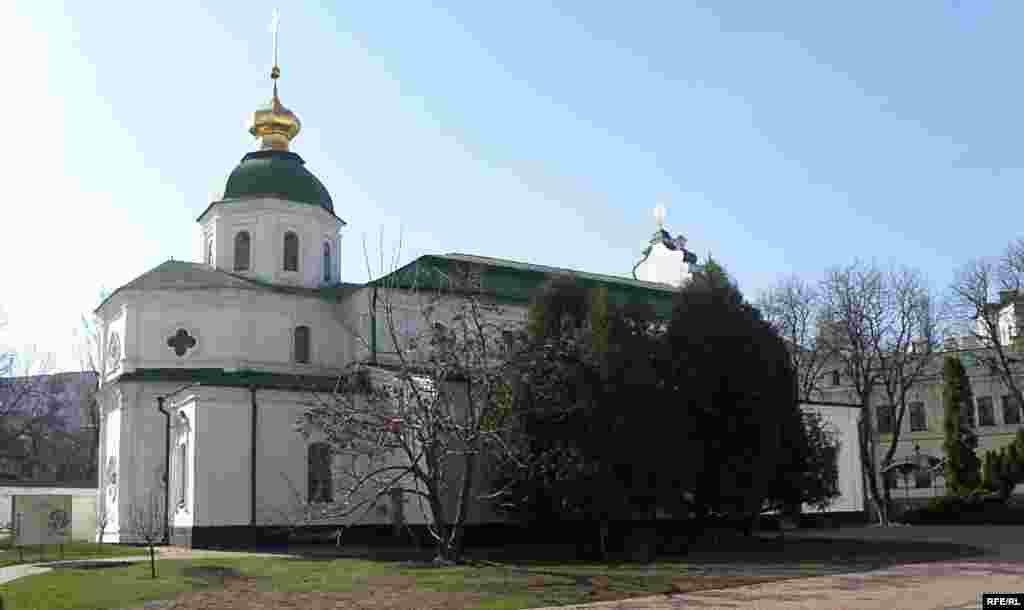 Трапезна церква