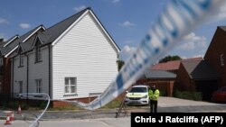 Дом в Эймсбери, в котором Дон Стёрджесс и Чарли Роули были найдены в бессознательном состоянии. Великобритания, 5 июля 2018