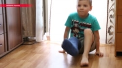 Клим з Донбасу після поранення вчиться жити заново (відео) Клим з Донбасу після поранення вчиться жити заново (відео)