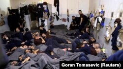 Strani državljani, osumnjičeni da su bili militanti IDIL-a, u sirijskom zatvoru u Hasaki, januar 2020. 