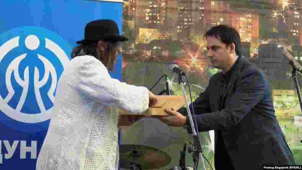 "Svetsko prvenstvo u pravljenju peglane kobasice", Rambo Amadeus i Zoran Kesić