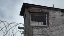 Навального теперь считают склонным не к побегу, а к экстремизму Навального теперь считают склонным не к побегу, а к экстремизму