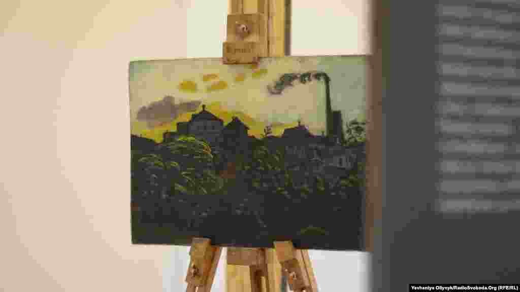 Маттс Лейдерстам, «Невідомий художник». Художник вибрав чотири анонімні твори з спецфонду НХМУ, щоб «повернути живописний твір до місця його народження». Робота виставлена зворотною стороною до глядача.