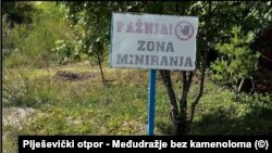 Upozorenje blizu kamenoloma u Međudražju.