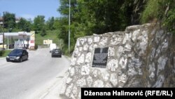 Spomen ploča, foto: Dženana Halimović