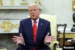 Дональду Трампу не по душе проведение студентов и руководства ряда ведущих университетов США