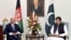 Afghan President Ashraf Ghani meeting with Pakistani Prime Minister Imran Khan in Islamabad in 2019. (file photo)