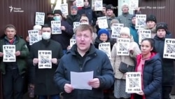 "Путин, QR-коды отмени!" "Путин, QR-коды отмени!"