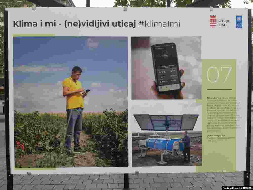 "Prema rečima Aleksandra Rodića, naučnika iz Instituta Mihajlo Pupin, veliku većinu poljoprivrednih gazdinstava u Srbiji, čak 95% čine gazdinstva poput ova dva belegiška koja imaju do 10 hektara obradive zemlje. On kaže i da se od 430.000 registrovanih poljoprivrednih gazdinstava samo 2-3% se trenutno navodnjava", navode organizatori izložbe.