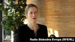 „ჩვენ გვაქვს გეგმა B და გეგმა C. თუმცა ჩვენი ყურადღება A გეგმაზეა გამახვილებული, რაც ყველას მხარდაჭერის მოპოვებას გულისხმობს“, - განაცხადა კალასმა.