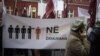 Протест прихильників партії «Центр злагоди» біля будівлі парламенту, Рига, 17 жовтня 2011 року