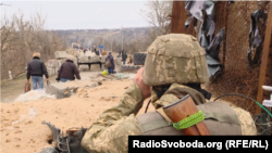 Лінія розмежування біля Станиці Луганської