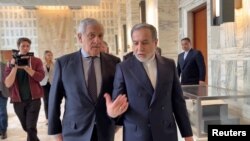 იტალიის საგარეო საქმეთა მინისტრი ტაიანი რომში ირანის საგარეო საქმეთა მინისტრს არაღჩის შეხვდა