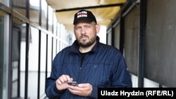 Syarhey Tsikhanouski has been in pretrial detention for months. (file photo)