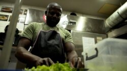 Novogodišnja želja Nigerijca Emeke u BiH Novogodišnja želja Nigerijca Emeke u BiH