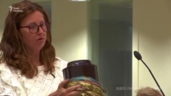 «Якби Путін і Порошенко домовились». Емоційні виступи родичів загиблих рейсу MH17 у суді (відео) «Якби Путін і Порошенко домовились». Емоційні виступи родичів загиблих рейсу MH17 у суді (відео)