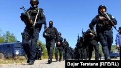 Pripadnici Policije Kosova na graničnom prelazu Jarinje, Kosovo (27. septembar 2021.)