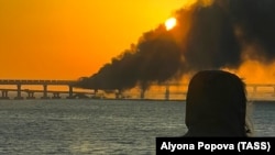 Вибух на Кримському мосту з подальшою пожежею стався вранці 8 жовтня