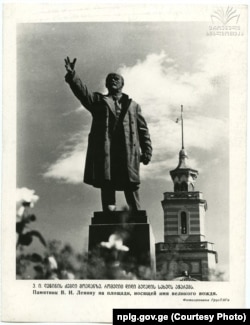 ლენინის ძეგლი, თბილისი