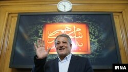 اعضای شورای شهر تهران محسن هاشمی را با ۲۰ رای به عنوان رئیس انتخاب کردند.