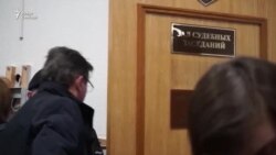 Режиссер Кирилл Серебренников останется под домашним арестом Режиссер Кирилл Серебренников останется под домашним арестом