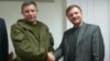 Лидер партии "Смена" Тадеуш Пискорский (справа) с лидером донецких сепаратистов Александром Захарченко