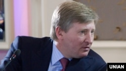 Олігарх Рінат Ахметов під час VII українсько-російського економічного форуму. Київ, 18 травня 2010 року