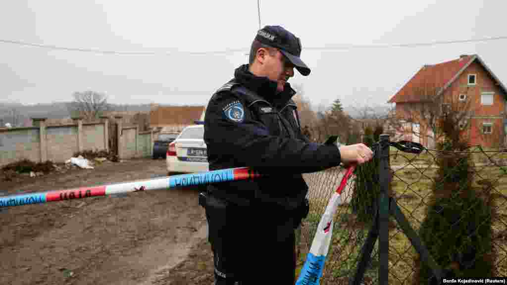 Požar je izbio u ponedeljak, 20. januara, rano ujutru i postoji "osnovana sumnja da je podmetnut", navodi MUP.